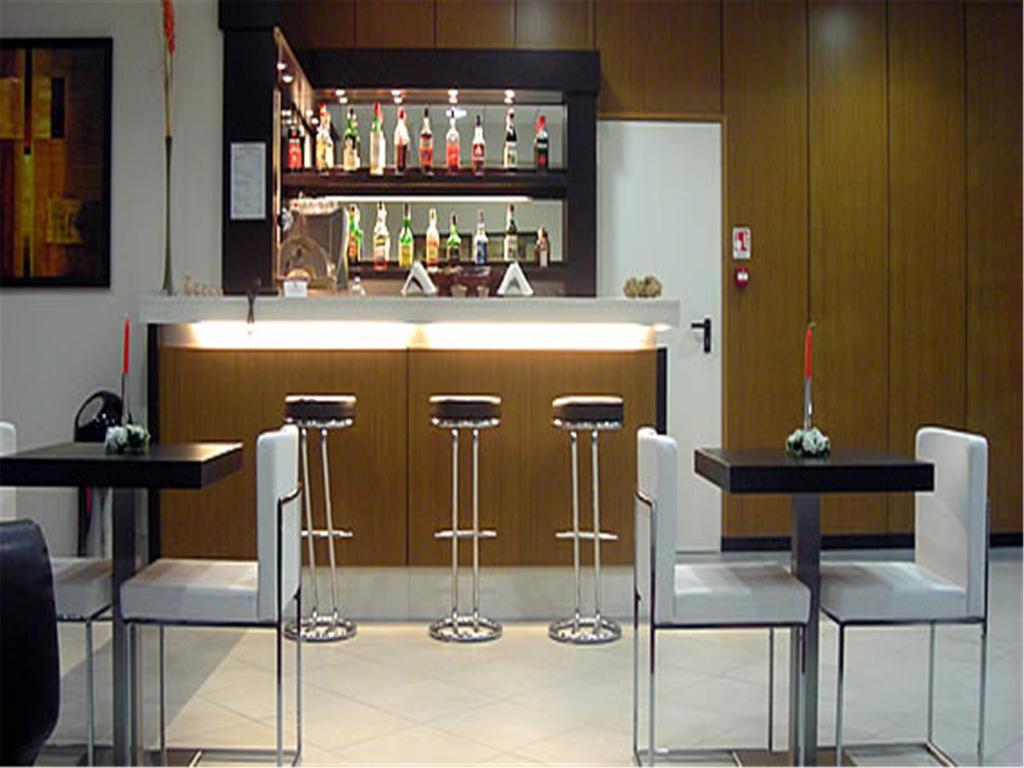 Hotel David Sesto Calende Kültér fotó