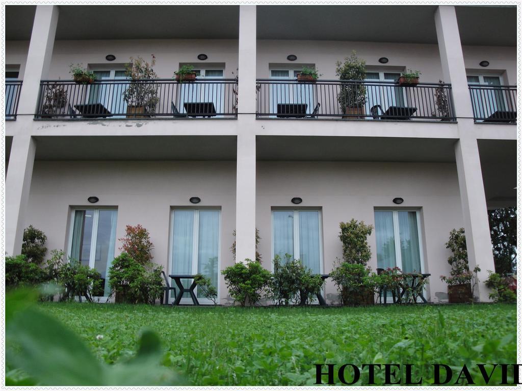 Hotel David Sesto Calende Kültér fotó